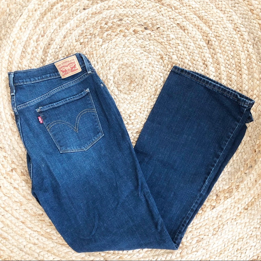 Size 16 Levi’s